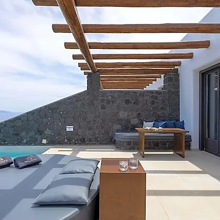 Brilliance (adults Only) 4* Imerovigli (Santorini)