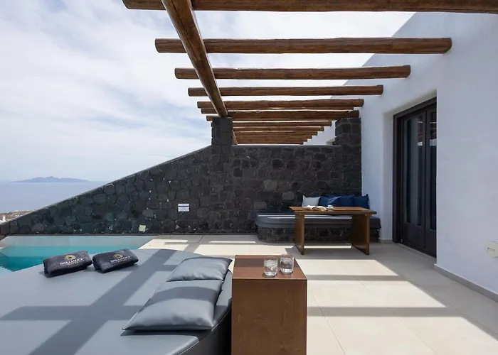 Brilliance (adults Only) Imerovigli (Santorini)