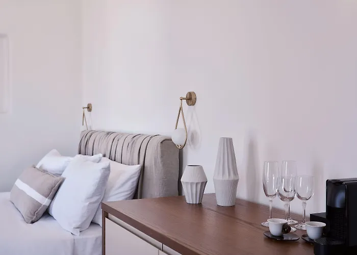 Brilliance (adults Only) 4* Imerovigli (Santorini)